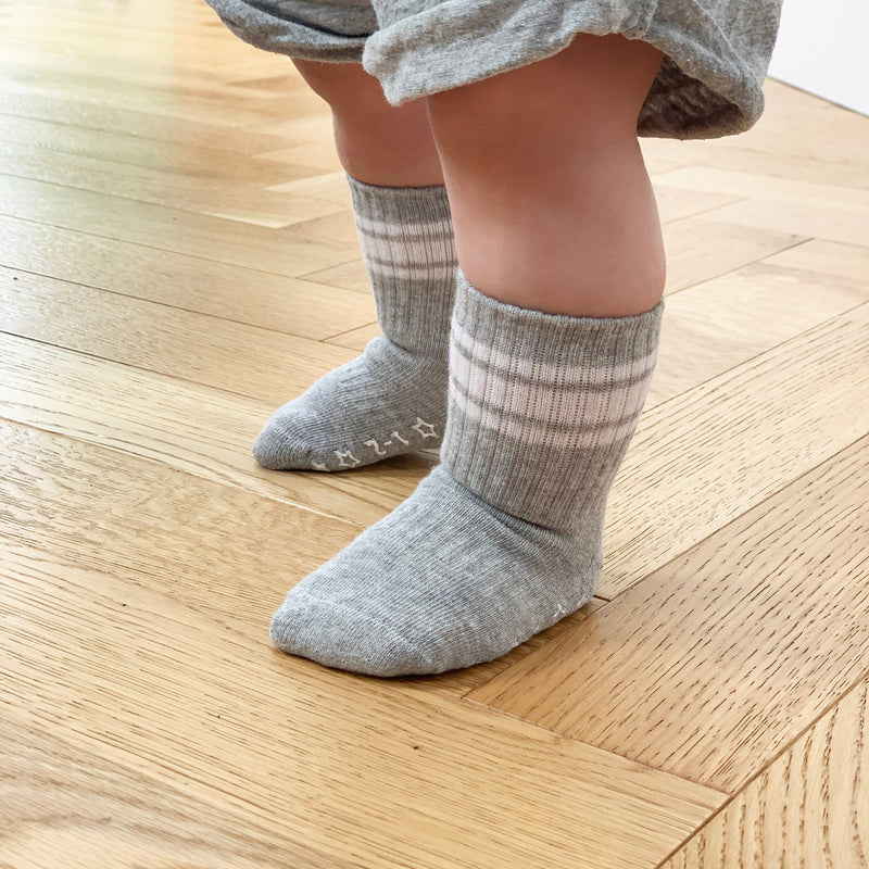 Sporty Non-Slip Stay-on Organic Baby and Toddler Quarter Crew Socks - Grey