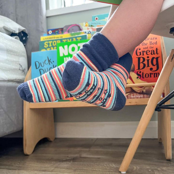 OUTLET - SMALLER FIT Non-Slip Stay On Baby and Toddler Socks - in Smarty Stripe