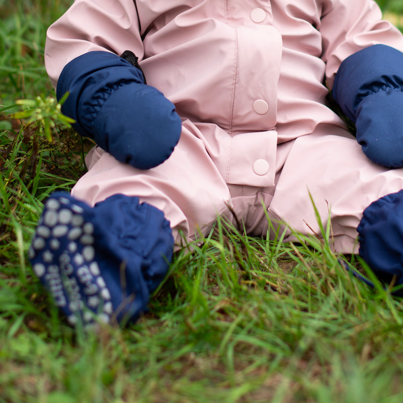 All Weather Stay-On Baby & Toddler Mittens | Breeze