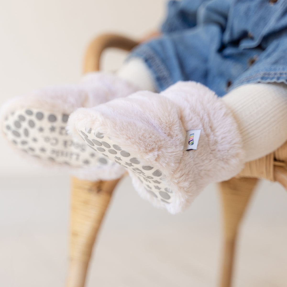 Icelandic - Stay-on, Non-Slip Booties - Plush Pram Slipper