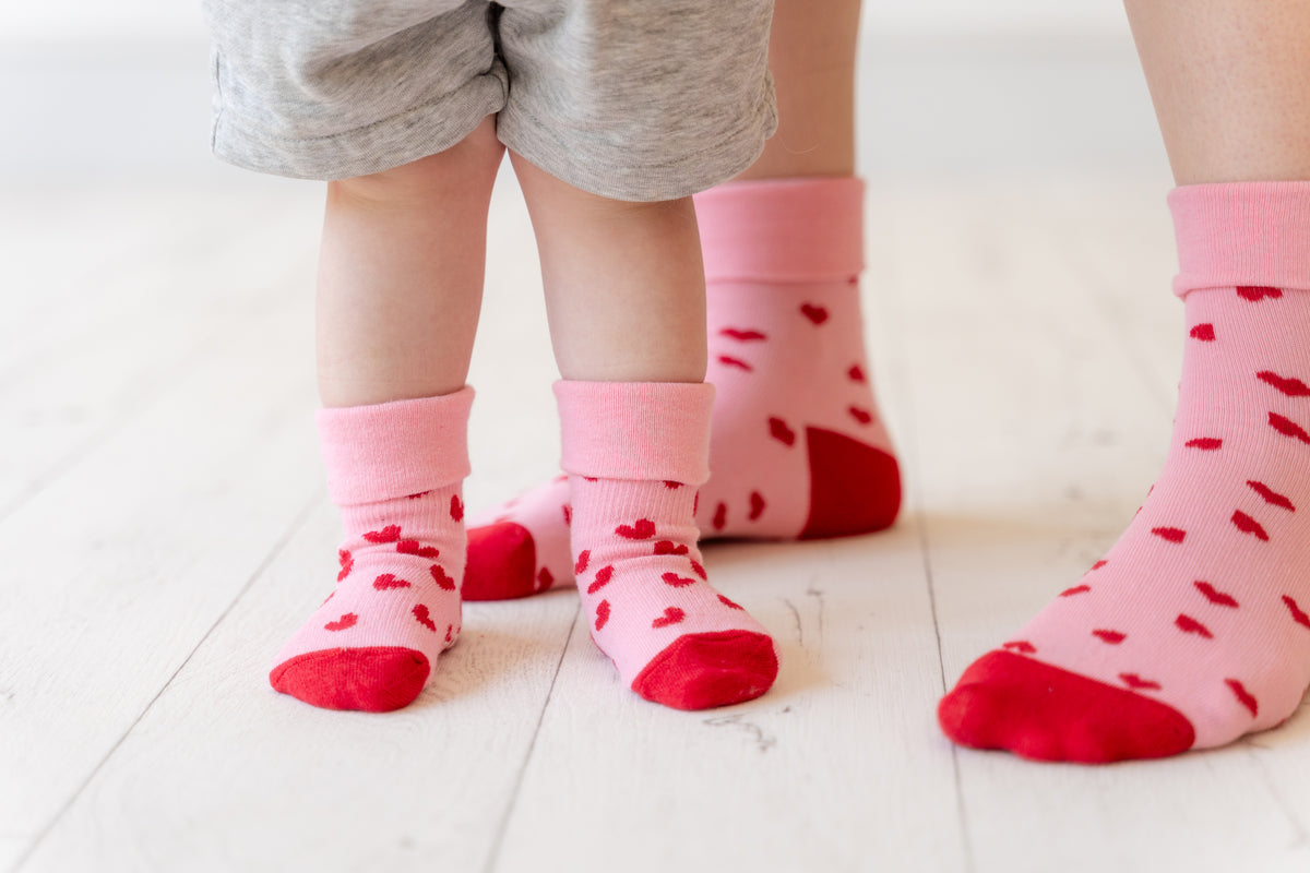 Amore ♥️ Personalised Mini Me Matching Adult and Child Family Socks Gift Set  - The Perfect Personalised Valentines or Mother's Day Gift