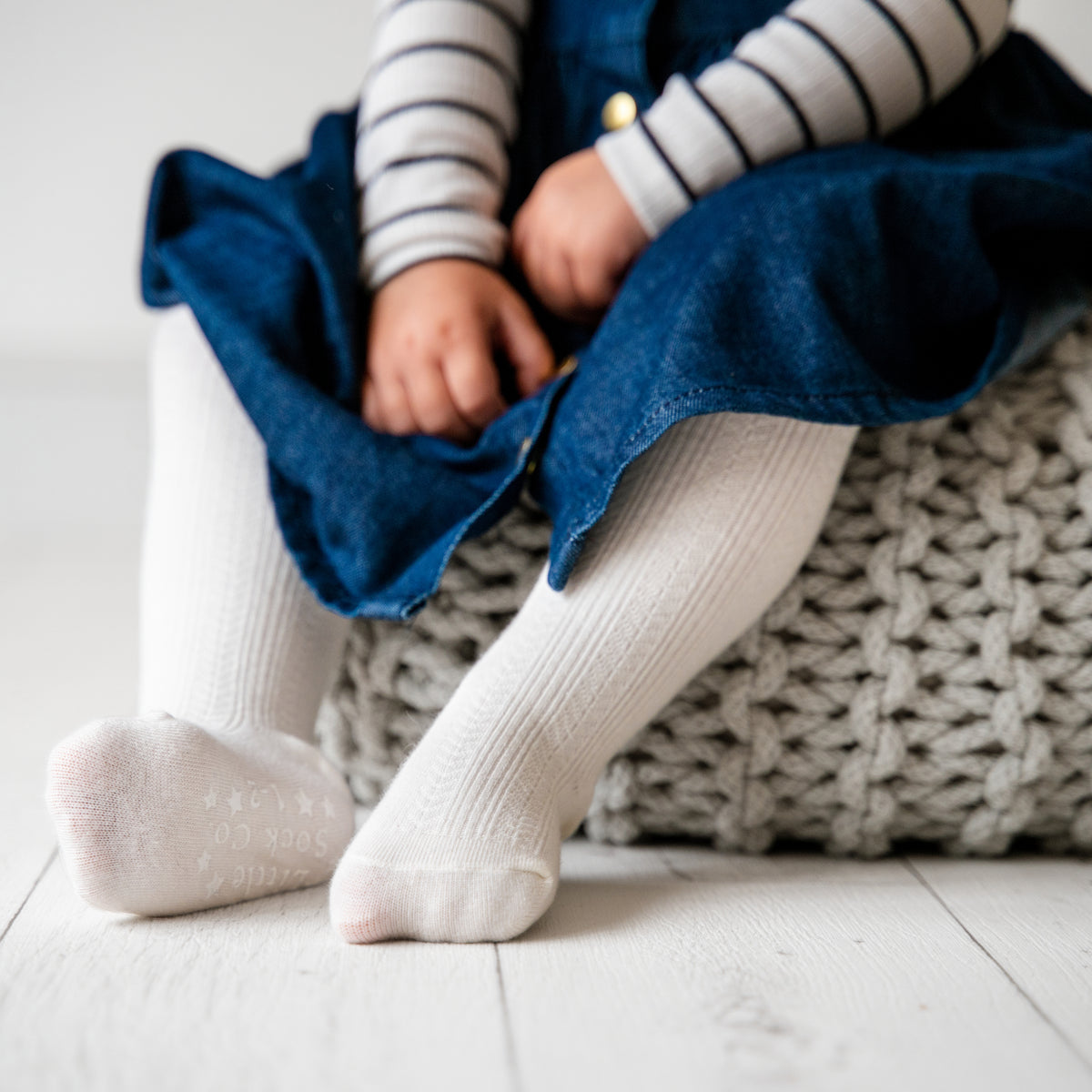 Non-Slip Super Soft Cable Knit Tights in Cream - age 6 months-3 years