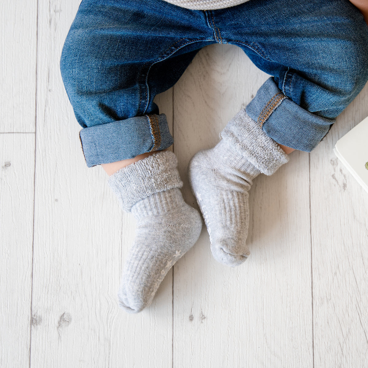 Cosy Stay On Winter Warm Non Slip Baby Socks - 5 Pack in Pink Stripe & Grey