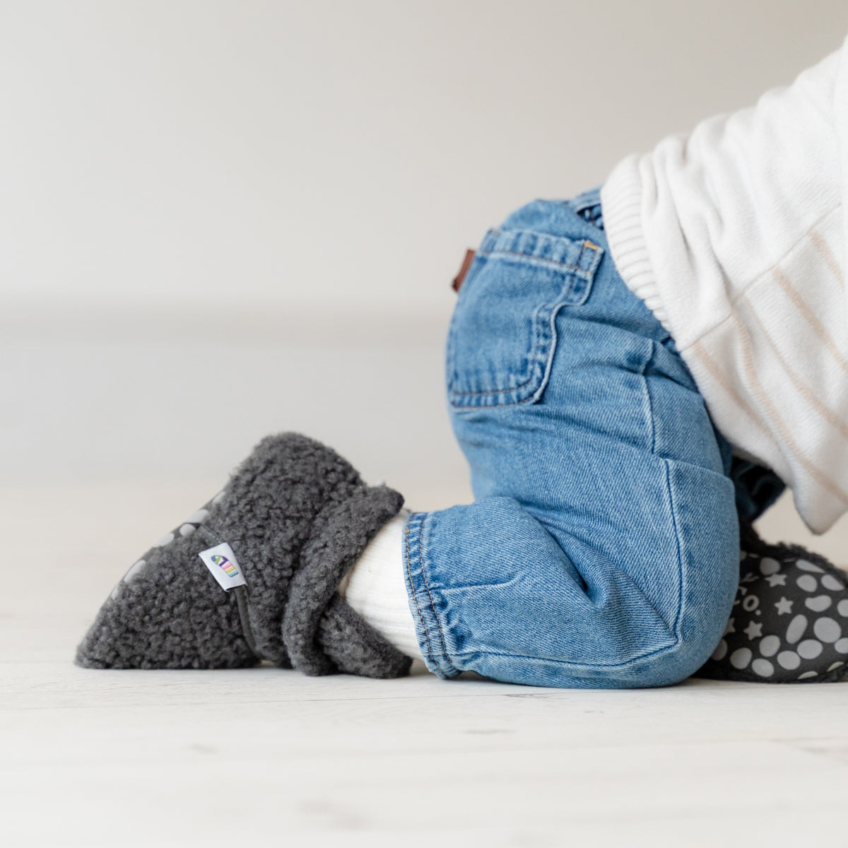 Plush Fleece Stay-On Baby & Toddler Booties | Nyt