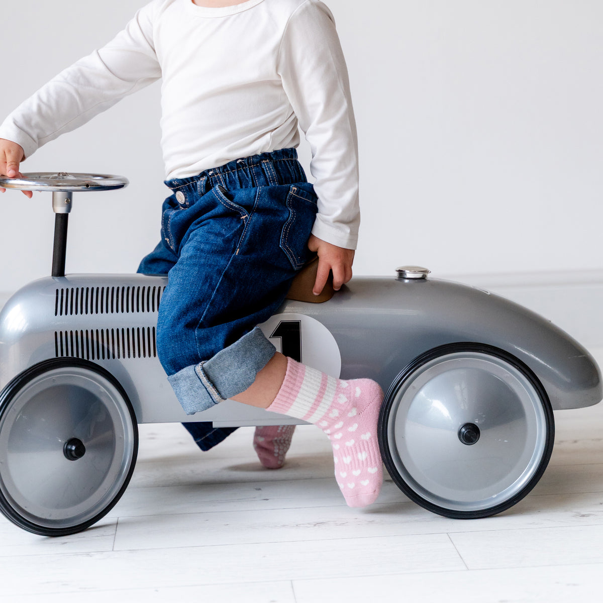Non-Slip Stay-on Sporty Sock | Twirl