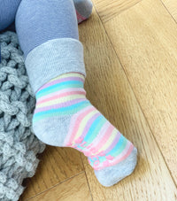 Non-Slip Stay on Baby and Toddler Socks - 5 Pack in Rosey & Pink