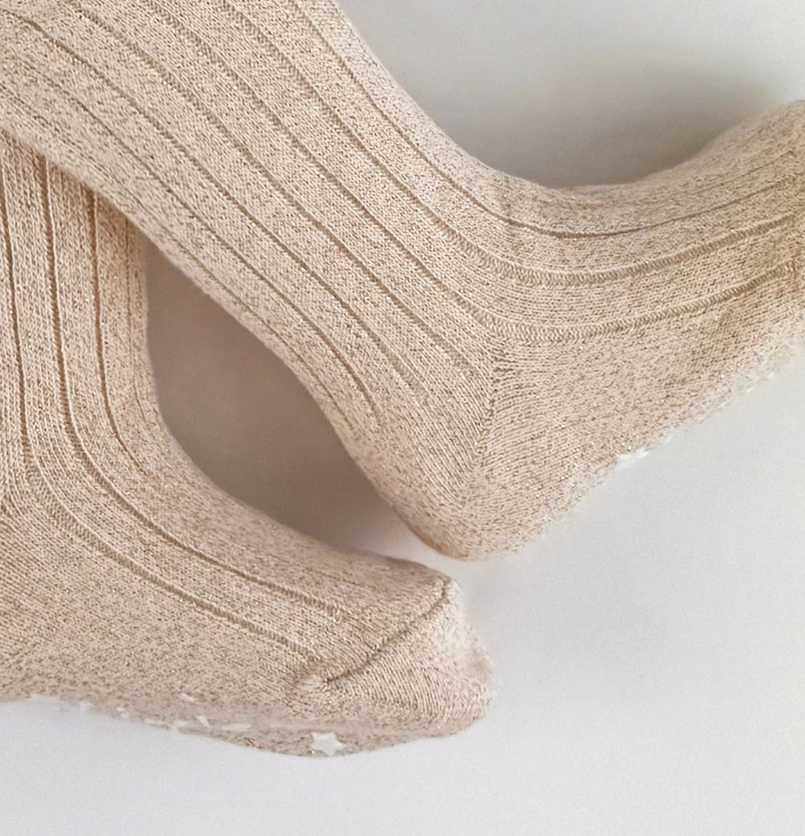 Super Soft Non-Slip Ribbed Tights in Gold Sparkle