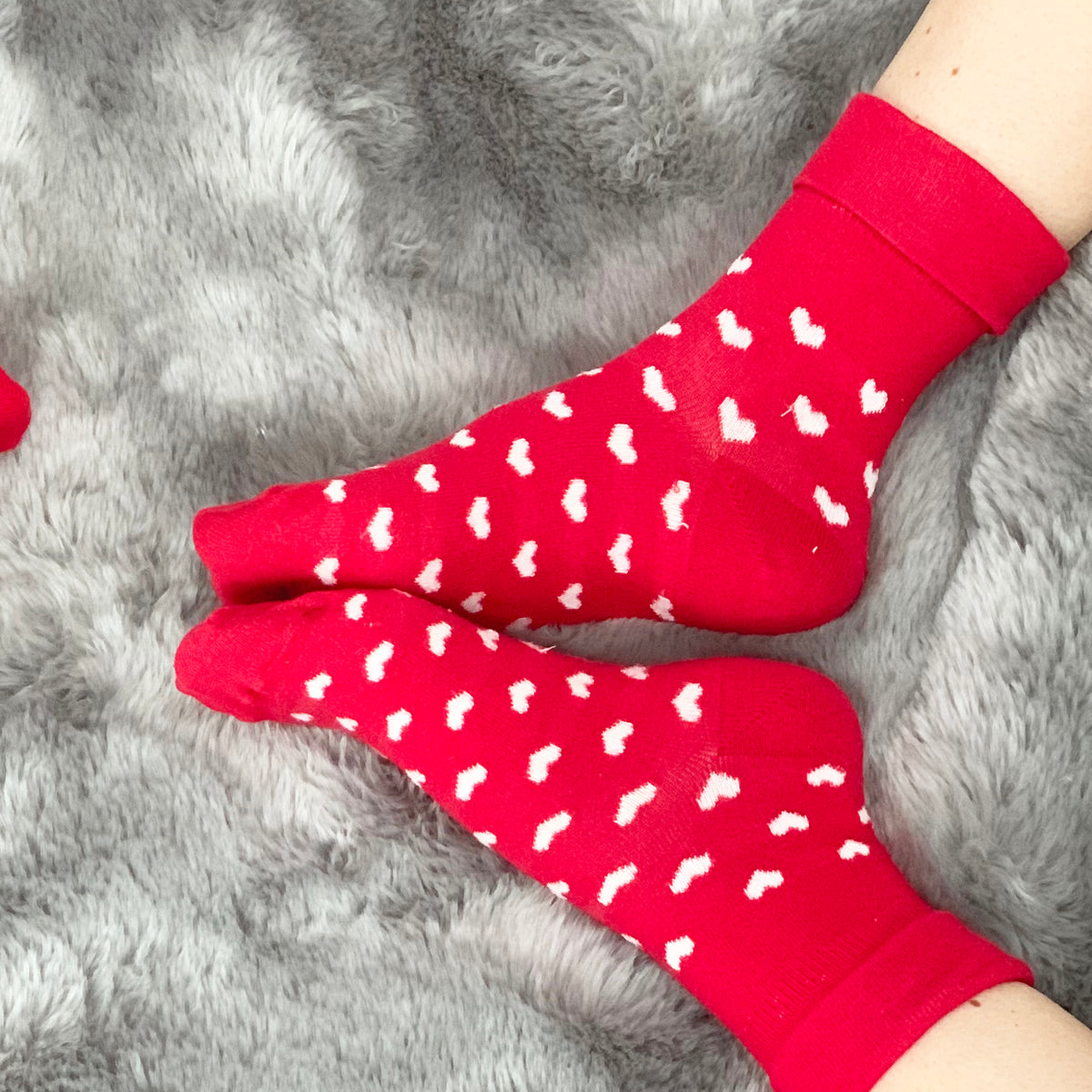 His & Her Matching Adults Socks Gift Set in Red Hearts ♥️ Perfect Valentines Day Gift