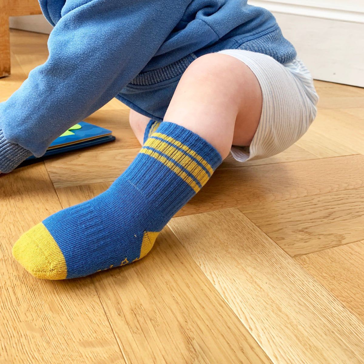 Non-Slip Stay-on Baby & Toddler Organic Quarter Crew Sporty Socks - 3 Pack - Blues